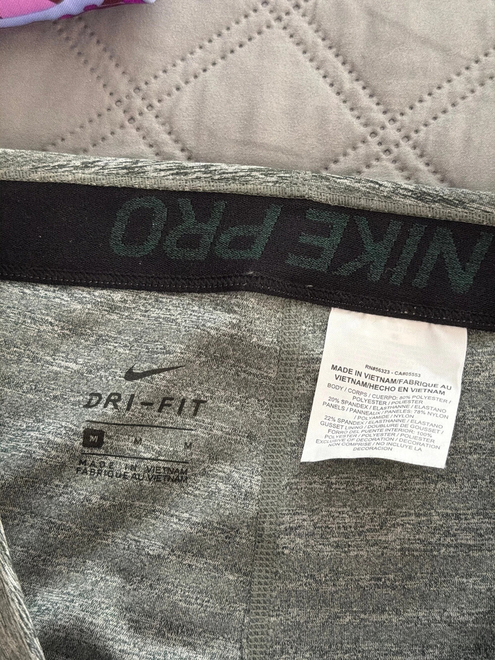 Nike Pro Dri-Fit greenish gray leggings Sz M - Picture 5 of 6